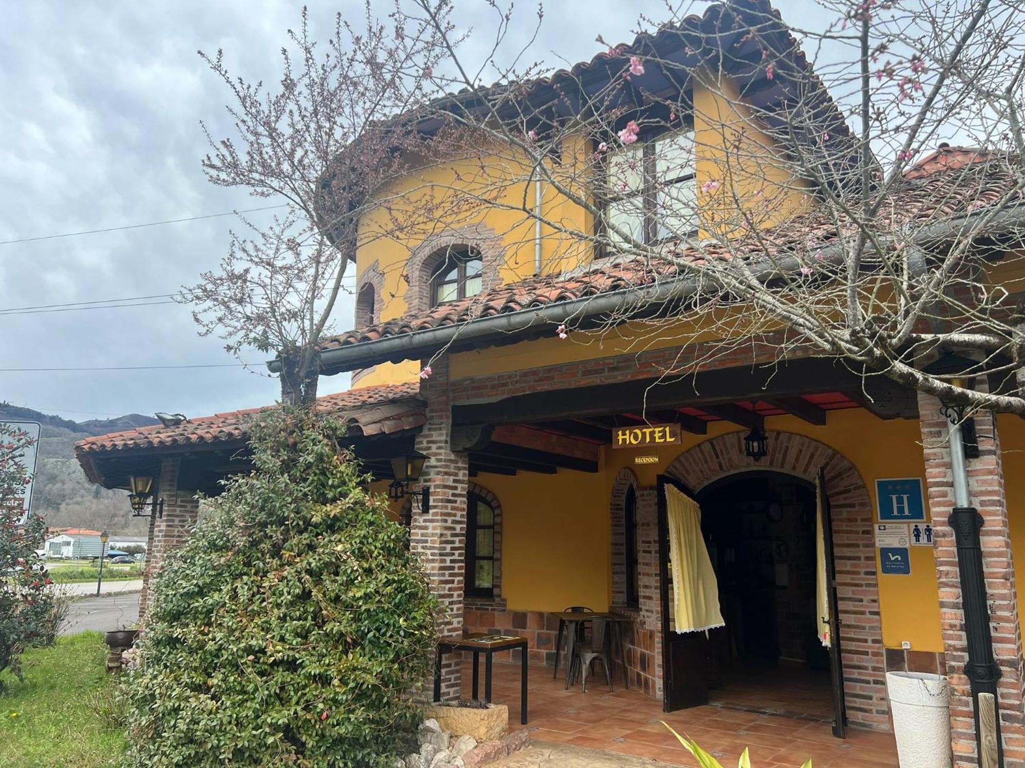 Hotel El Bricial Soto De Cangas Dış mekan fotoğraf